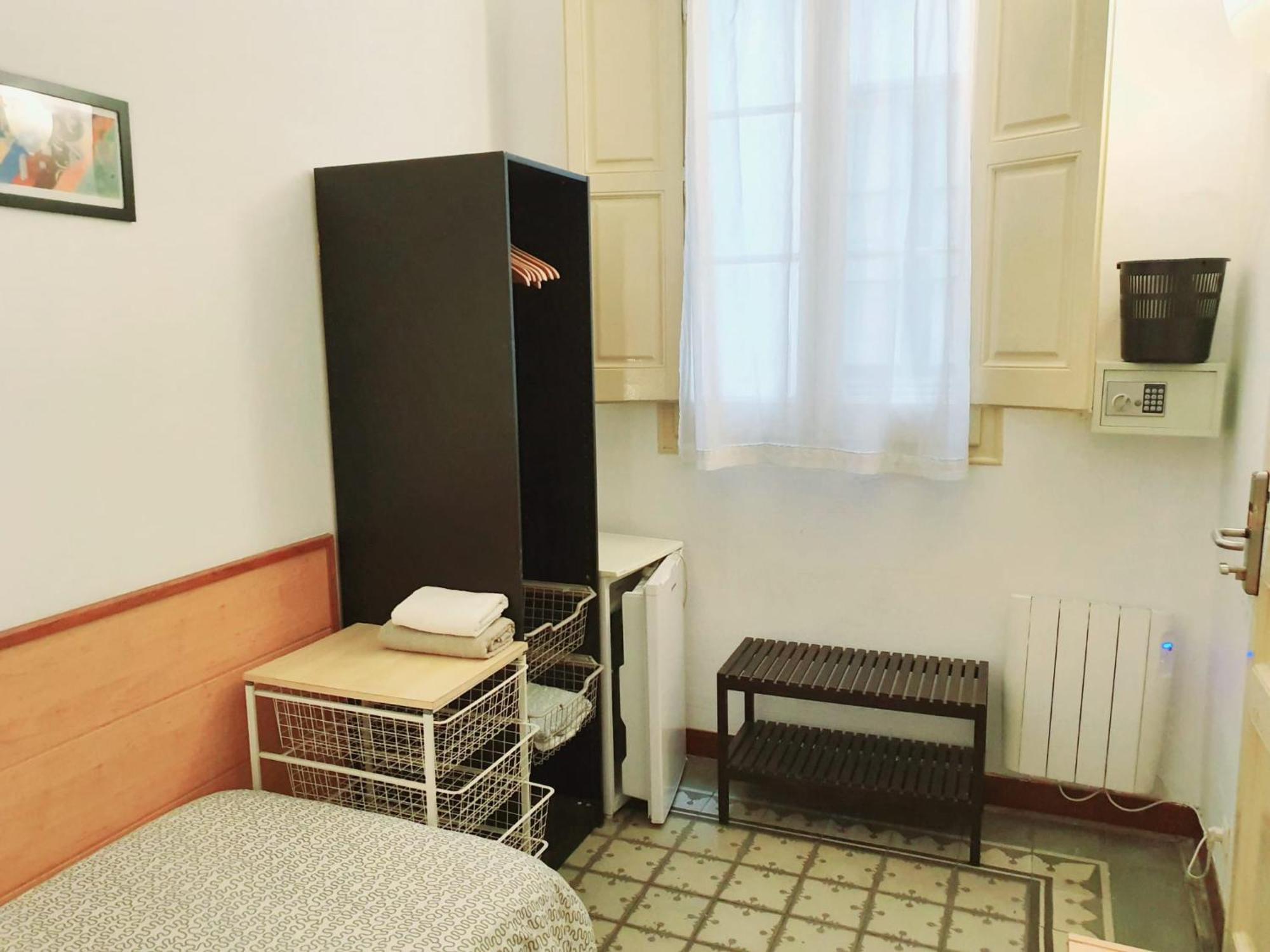 Appartamento Apartamento Urgell Barcellona Esterno foto